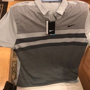 NWT NIKE golf T-shirt (all grey)